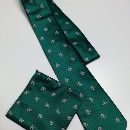 Corbata con flor de lis, sin pañuelo