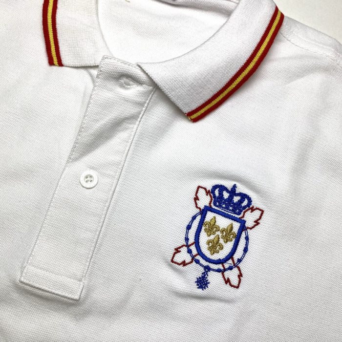 Polo blanco con Blasón bordado - Imagen 2