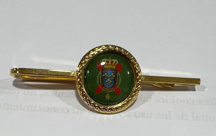 Pisacorbatas con el Blasón de la HNME