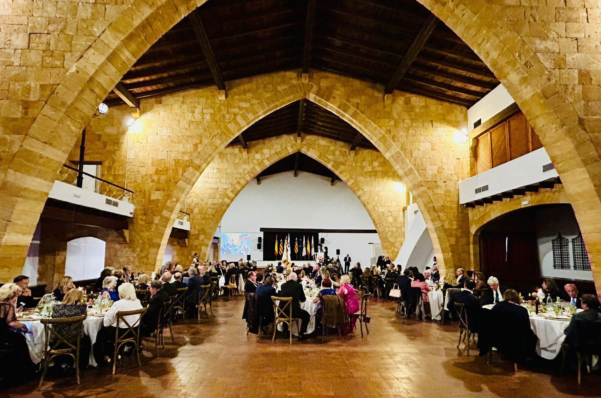 En este momento estás viendo Baleares, cena de Navidad 2025