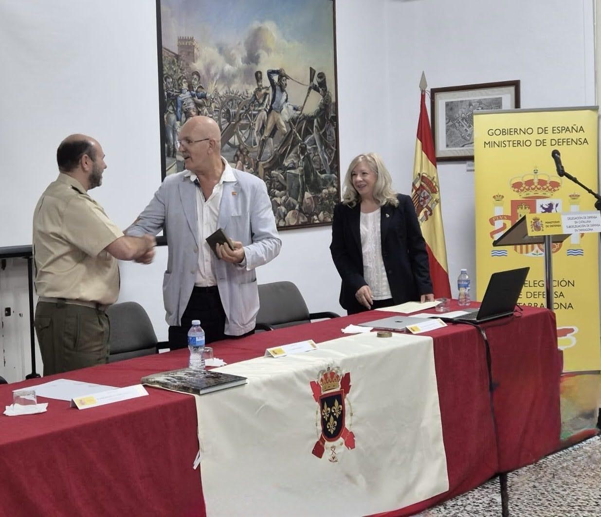 La Delegación de Tarragona de la HNME junto a la Subdelegación de Defensa de Tarragona organizan la conferencia «España, la pasión por la Gloria y el desdén por la Historia»