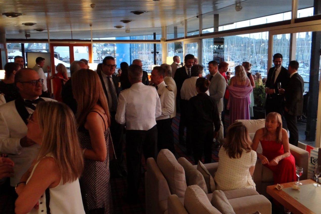 La Delegación de Tarragona asiste invitada a la «cena de gala de las Cuatro Marinas»